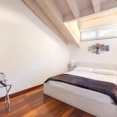 Apartment Mansarda Ivy Finale Ligure